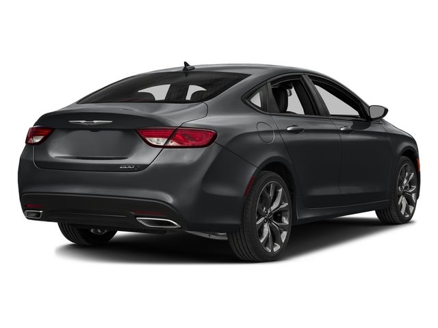 2016 Chrysler 200 Touring