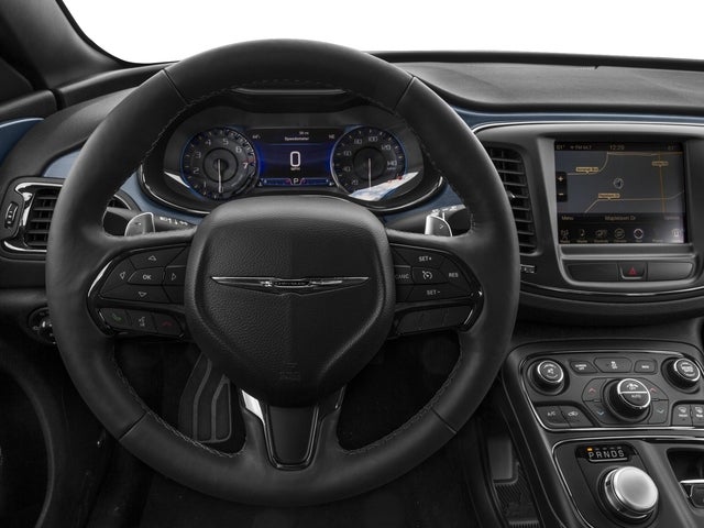 2016 Chrysler 200 Touring