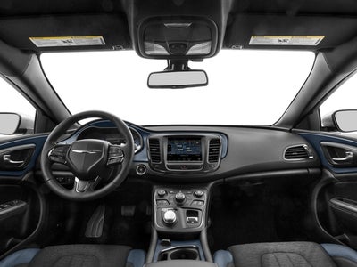 2016 Chrysler 200 Touring