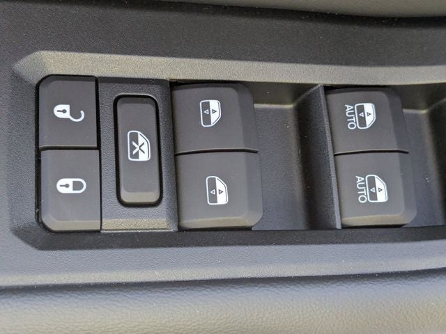 2026 Jeep Grand Cherokee GRAND CHEROKEE LAREDO 4X2