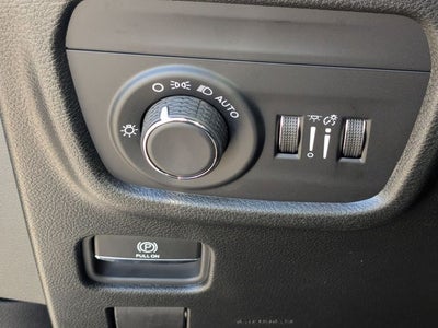 2026 Jeep Grand Cherokee GRAND CHEROKEE LAREDO 4X2