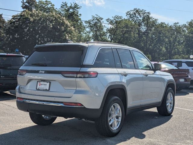 2026 Jeep Grand Cherokee GRAND CHEROKEE LAREDO 4X2