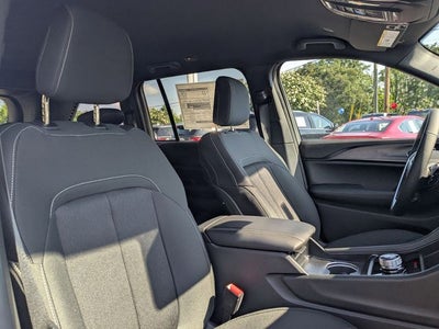 2026 Jeep Grand Cherokee GRAND CHEROKEE LAREDO 4X2