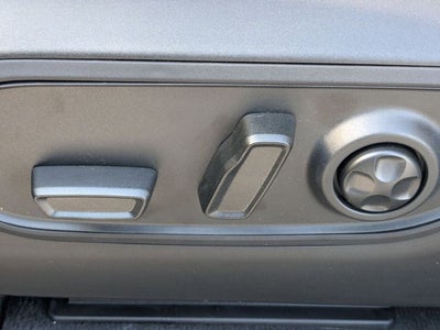 2026 Jeep Grand Cherokee GRAND CHEROKEE LAREDO 4X2