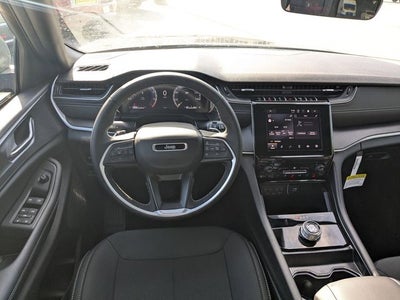 2026 Jeep Grand Cherokee GRAND CHEROKEE LAREDO 4X2