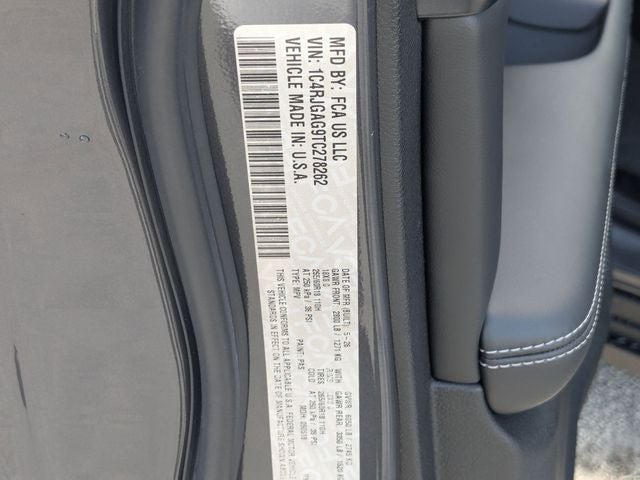 2026 Jeep Grand Cherokee GRAND CHEROKEE LAREDO 4X2