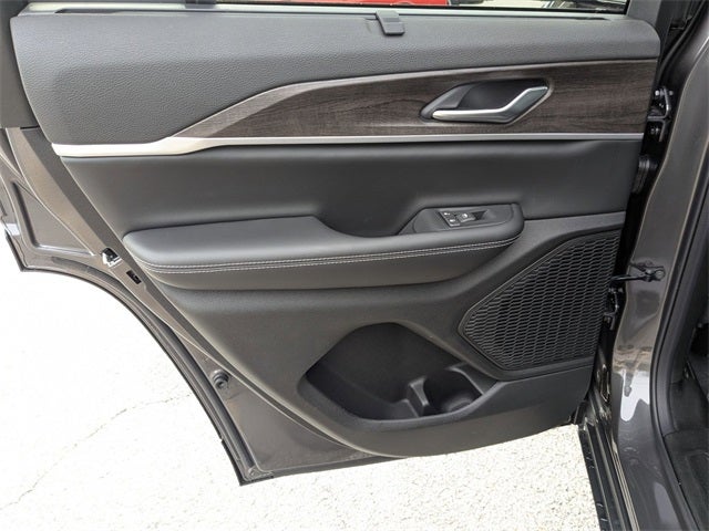 2025 Jeep Grand Cherokee GRAND CHEROKEE LIMITED 4X2