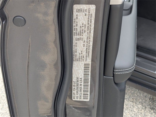 2025 Jeep Grand Cherokee GRAND CHEROKEE LIMITED 4X2