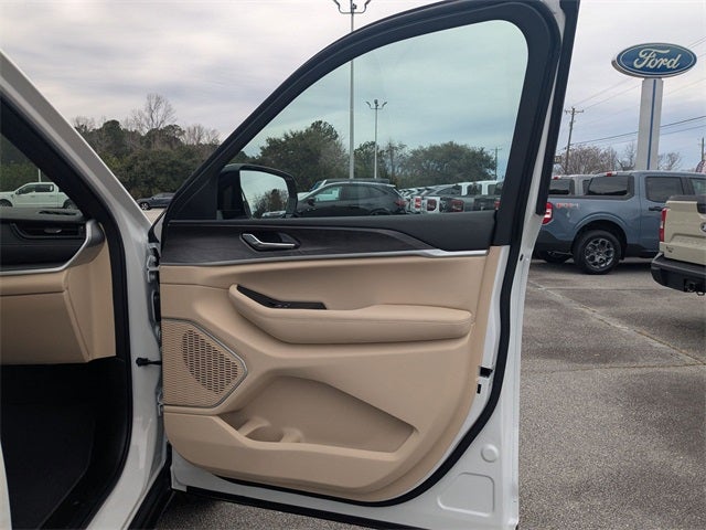 2026 Jeep Grand Cherokee GRAND CHEROKEE LIMITED 4X2