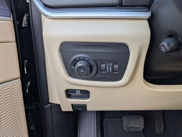 2026 Jeep Grand Cherokee GRAND CHEROKEE LIMITED 4X2