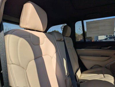 2026 Jeep Grand Cherokee GRAND CHEROKEE LIMITED 4X2