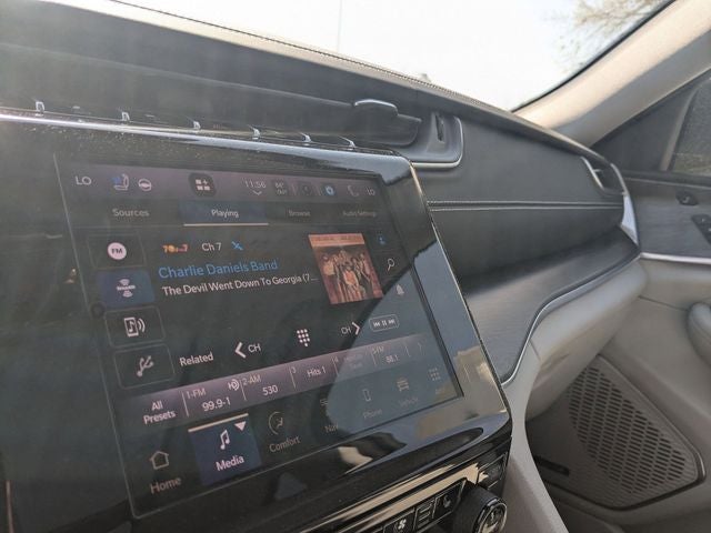 2022 Jeep Grand Cherokee Overland - Photo 23