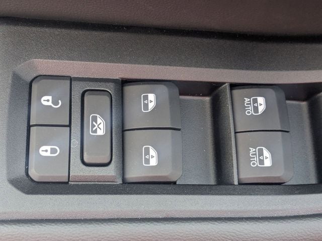2026 Jeep Grand Cherokee GRAND CHEROKEE L LAREDO ALTITUDE 4X2