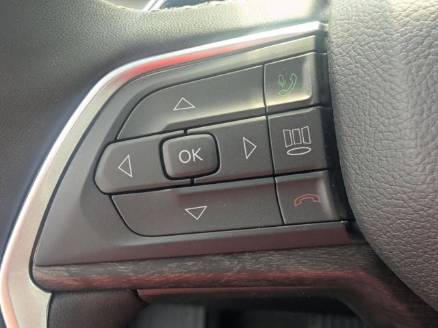 2026 Jeep Grand Cherokee GRAND CHEROKEE L LAREDO ALTITUDE 4X2