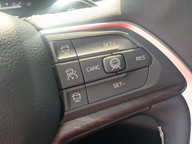 2026 Jeep Grand Cherokee GRAND CHEROKEE L LAREDO ALTITUDE 4X2