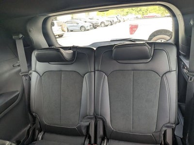 2026 Jeep Grand Cherokee GRAND CHEROKEE L LAREDO ALTITUDE 4X2