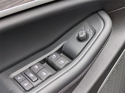 2025 Jeep Grand Cherokee GRAND CHEROKEE L LIMITED 4X2