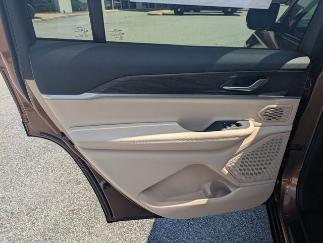 2026 Jeep Grand Cherokee GRAND CHEROKEE L LIMITED 4X2