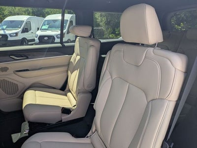 2026 Jeep Grand Cherokee GRAND CHEROKEE L LIMITED 4X2