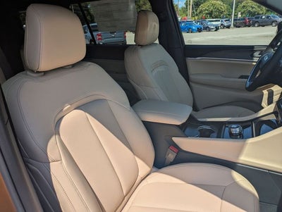 2026 Jeep Grand Cherokee GRAND CHEROKEE L LIMITED 4X2