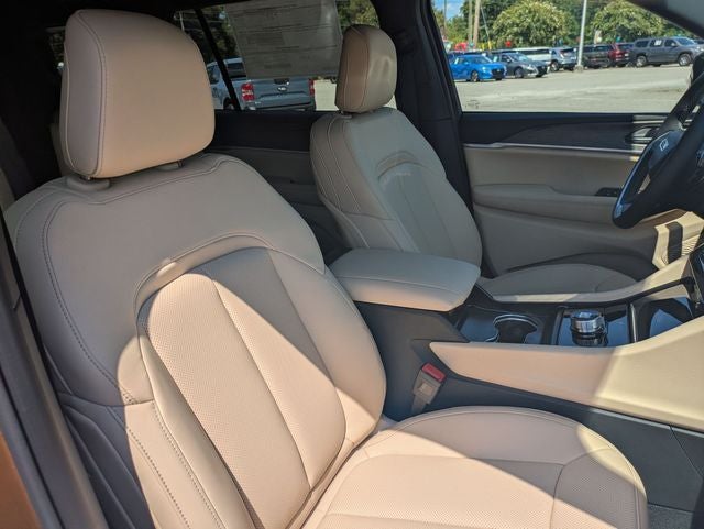 2026 Jeep Grand Cherokee GRAND CHEROKEE L LIMITED 4X2