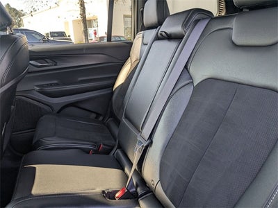 2024 Jeep Grand Cherokee L Altitude 4x4