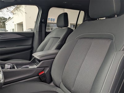 2026 Jeep Grand Cherokee GRAND CHEROKEE L LAREDO 4X4