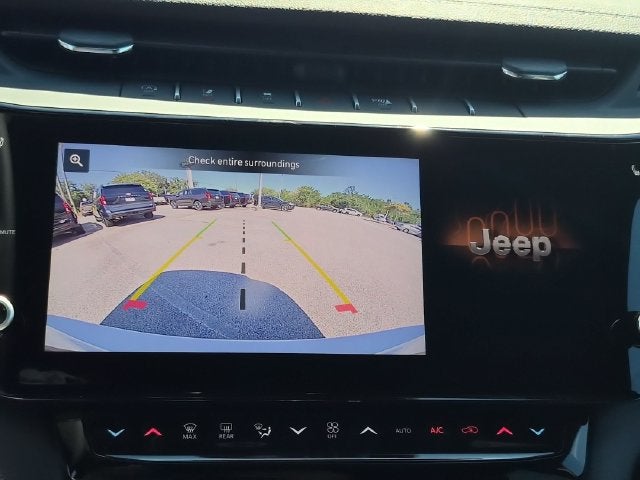 2027 Jeep Grand Cherokee GRAND CHEROKEE L LAREDO ALTITUDE 4X4