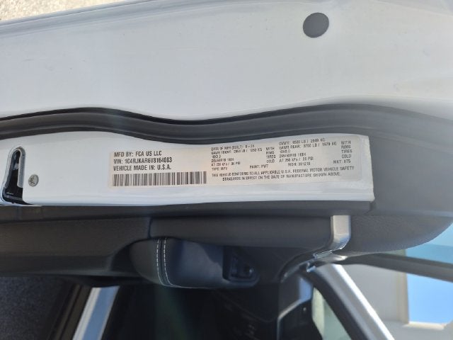 2027 Jeep Grand Cherokee GRAND CHEROKEE L LAREDO ALTITUDE 4X4