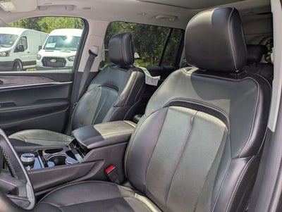2022 Jeep Grand Cherokee L Limited 4x4