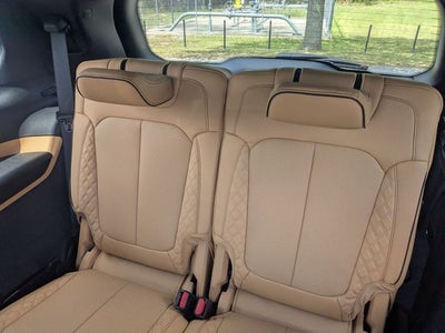 2026 Jeep Grand Cherokee GRAND CHEROKEE L SUMMIT 4X4