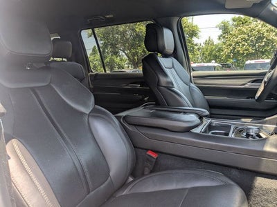 2024 Jeep Wagoneer L Series II 4x4
