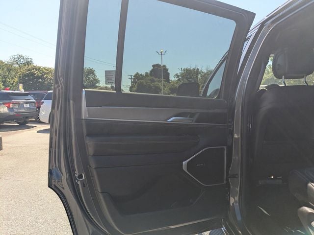 2025 Jeep Wagoneer Carbide 4x4