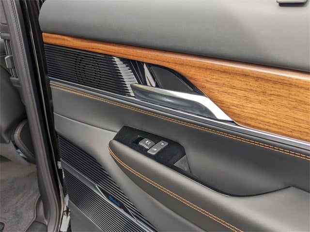 2024 Jeep Grand Wagoneer Series III 4x4