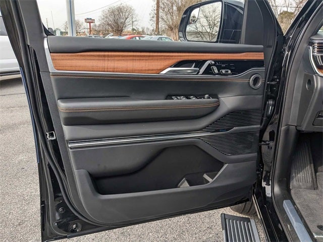 2024 Jeep Grand Wagoneer Series III 4x4