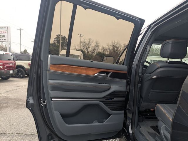 2024 Jeep Grand Wagoneer Series III 4x4