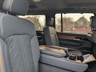 2024 Jeep Grand Wagoneer Series III 4x4