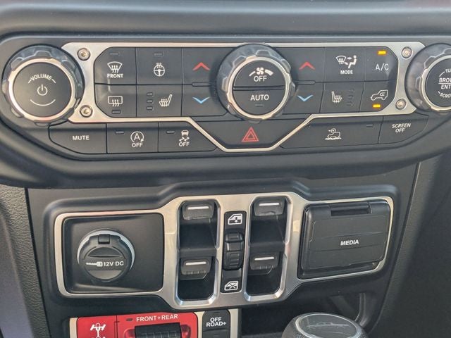 2021 Jeep Gladiator Rubicon - Photo 20
