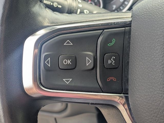 2024 RAM 1500 Laramie Crew Cab 4x2 5'7' Box