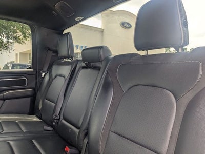 2024 RAM 1500 Laramie Crew Cab 4x2 5'7' Box
