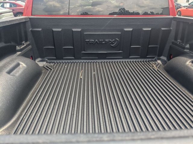 2024 RAM 1500 Laramie Crew Cab 4x2 5'7' Box