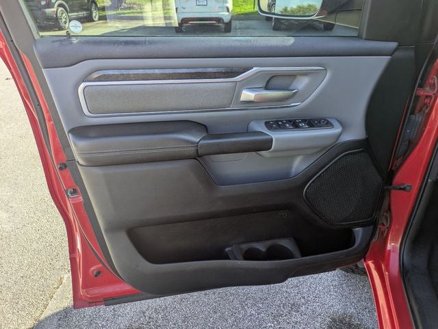 2019 RAM 1500 Big Horn/Lone Star Quad Cab 4x4 6'4' Box