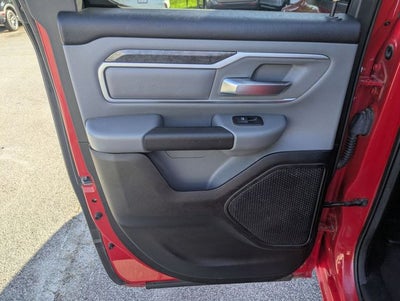 2019 RAM 1500 Big Horn/Lone Star Quad Cab 4x4 6'4' Box