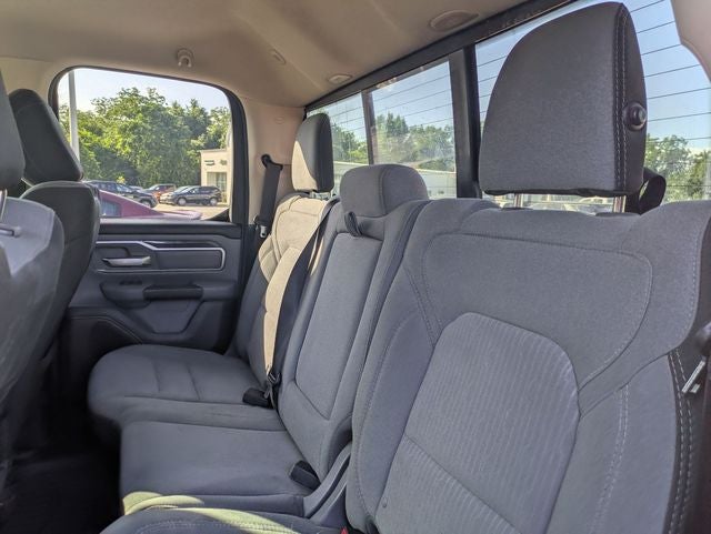 2019 RAM 1500 Big Horn/Lone Star Quad Cab 4x4 6'4' Box
