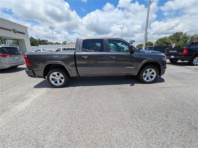 2025 RAM Ram 1500 RAM 1500 BIG HORN CREW CAB 4X4 5'7' BOX