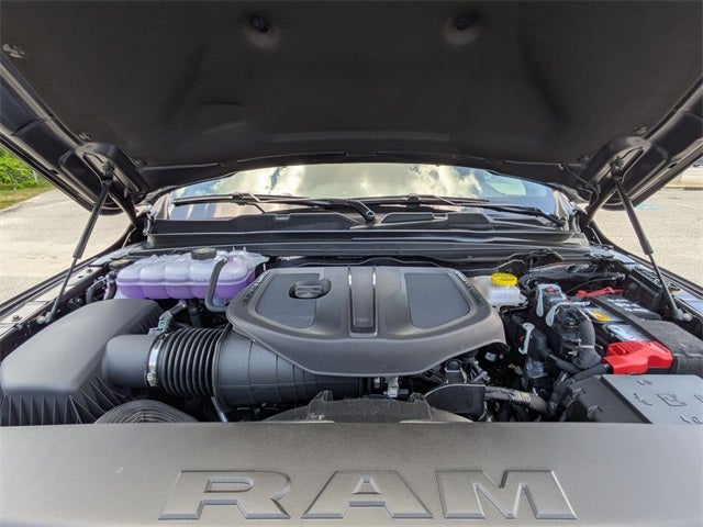 2025 RAM Ram 1500 RAM 1500 BIG HORN CREW CAB 4X4 5'7' BOX