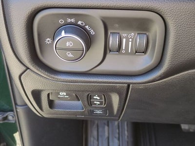 2027 RAM Ram 1500 RAM 1500 BIG HORN CREW CAB 4X4 5'7' BOX