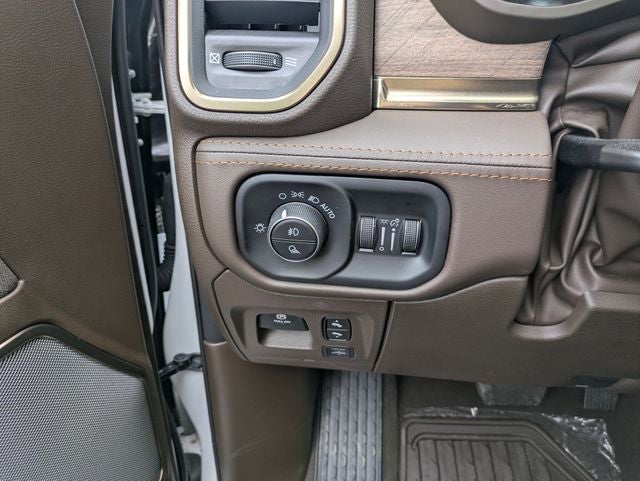 2025 RAM 1500 Limited Longhorn Crew Cab 4x4 5'7' Box