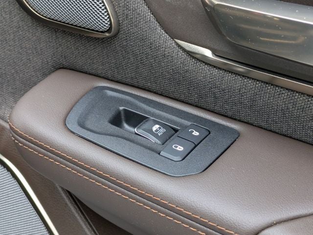 2025 RAM 1500 Limited Longhorn Crew Cab 4x4 5'7' Box