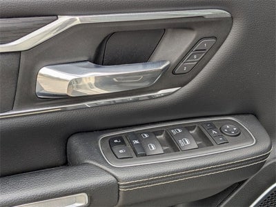 2023 RAM 1500 Laramie Crew Cab 4x4 5'7' Box